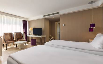 Friends Suite Land View Room